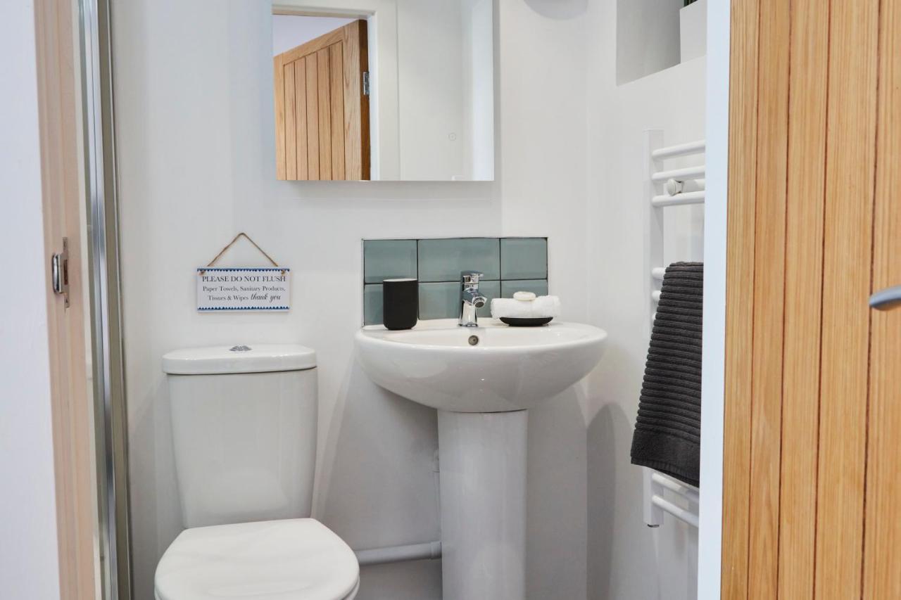 קגוורת' The Little Apartment - Self Check-In Apartment Near East Midlands Airport מראה חיצוני תמונה
